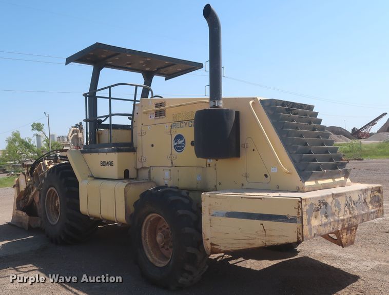 image for item DJ1906 Bomag MPH362R  reclaimer