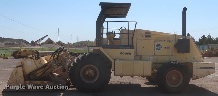 image for item DJ1906 Bomag MPH362R  reclaimer