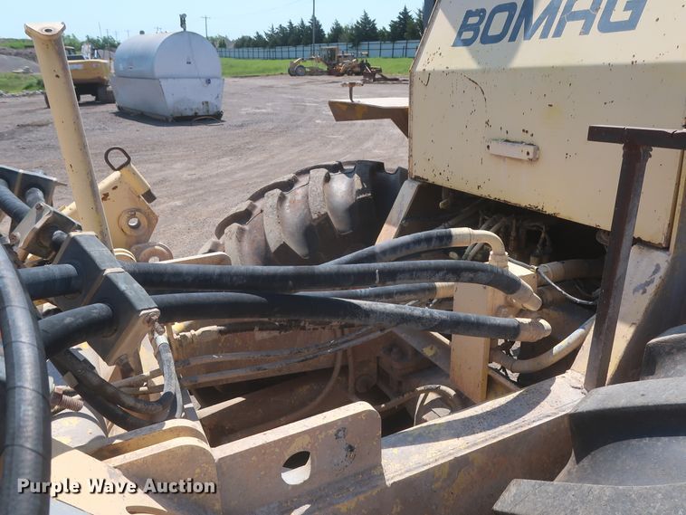 image for item DJ1906 Bomag MPH362R  reclaimer