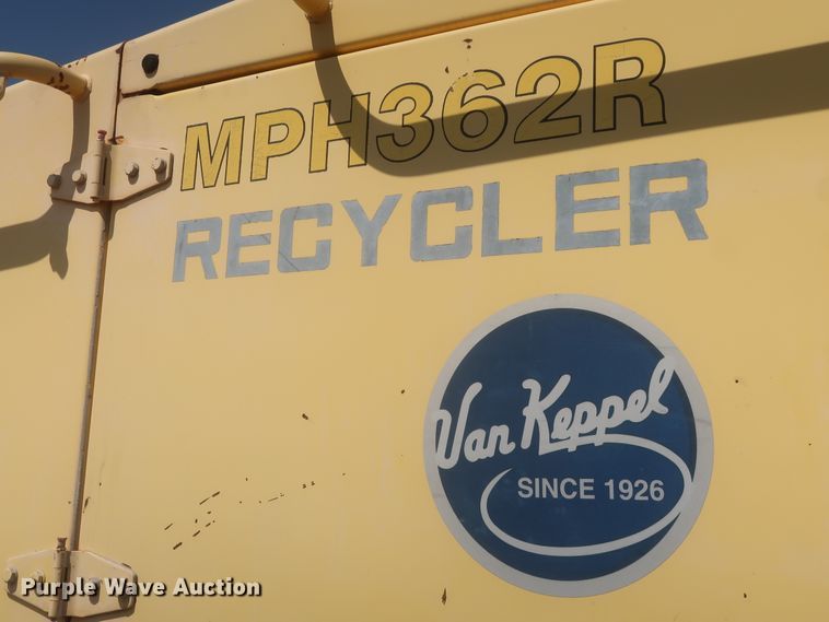 image for item DJ1906 Bomag MPH362R  reclaimer