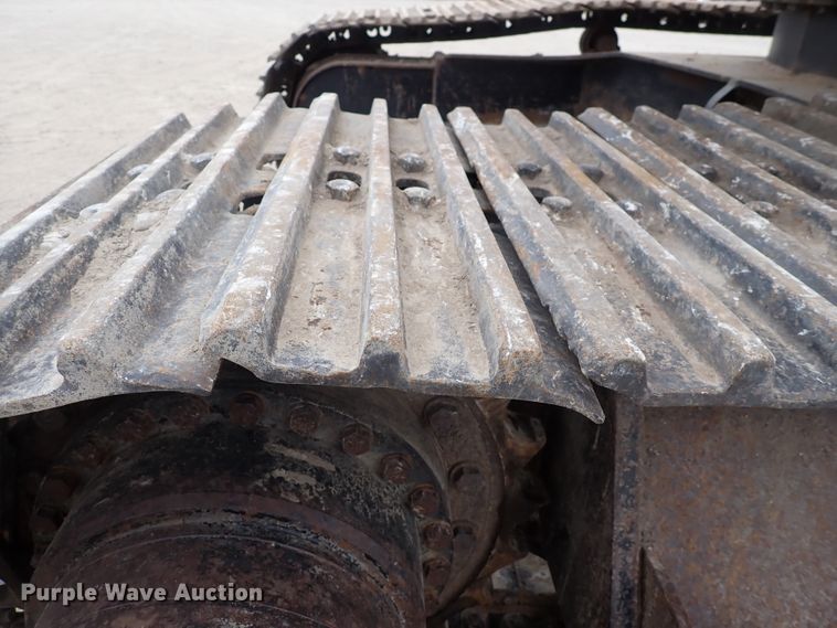 image for item DJ5672 1991 John Deere 690D-LC  excavator