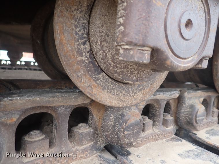 image for item DJ5672 1991 John Deere 690D-LC  excavator