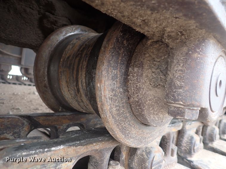 image for item DJ5672 1991 John Deere 690D-LC  excavator