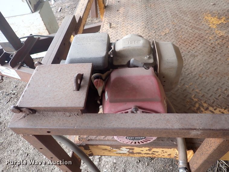 image for item DJ5693 Vac-Tron  vacuum excavator