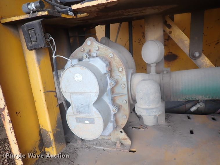 image for item DJ5693 Vac-Tron  vacuum excavator