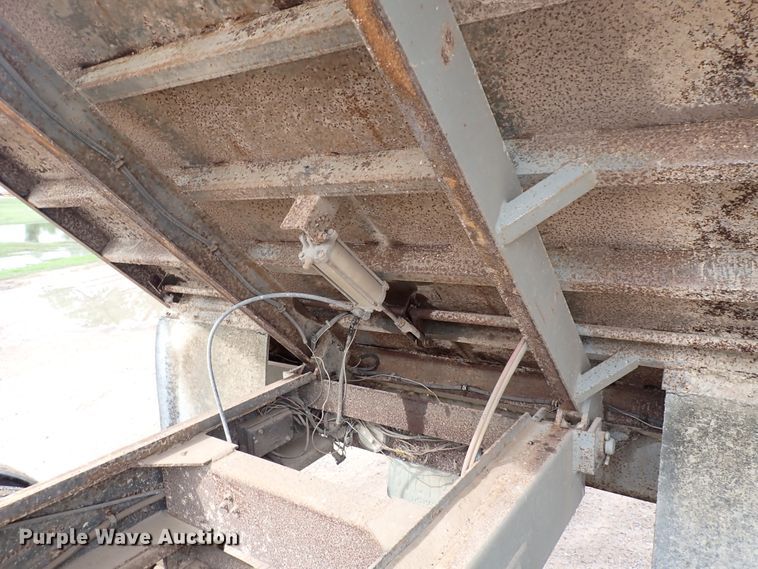 image for item DJ5705 1988 Custom Chassis  end dump pup trailer