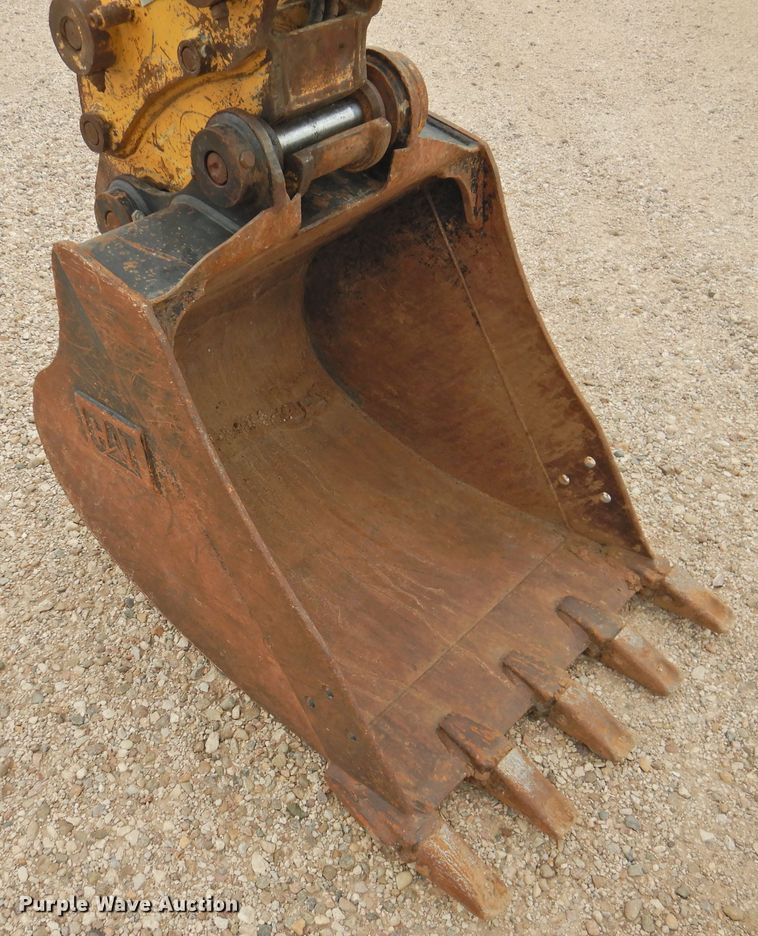 image for item DJ8486 2003 Caterpillar 308C CR  mini excavator