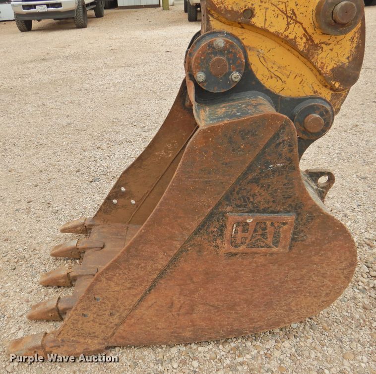 image for item DJ8486 2003 Caterpillar 308C CR  mini excavator