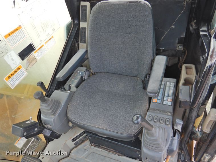 image for item DJ8486 2003 Caterpillar 308C CR  mini excavator