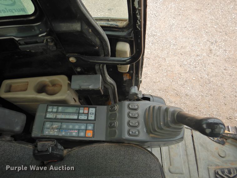 image for item DJ8486 2003 Caterpillar 308C CR  mini excavator