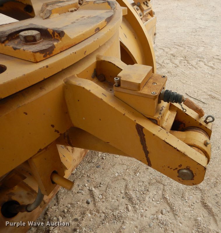 image for item DJ8844 2011 Caterpillar 140M  motor grader