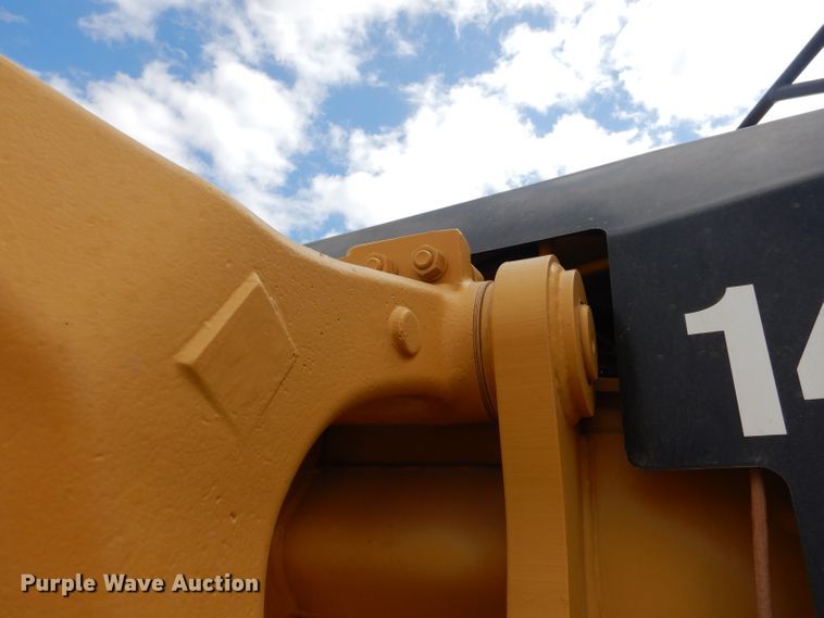 image for item DJ8844 2011 Caterpillar 140M  motor grader