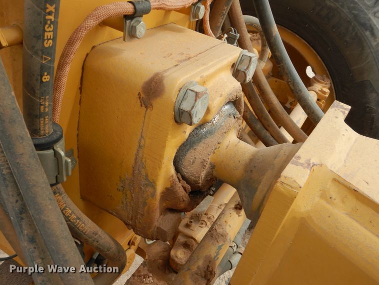image for item DJ8844 2011 Caterpillar 140M  motor grader