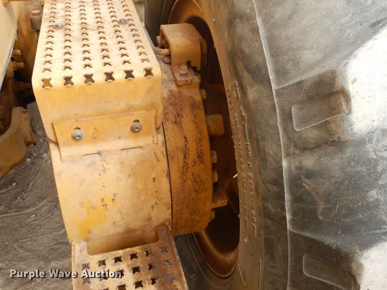 image for item DJ8844 2011 Caterpillar 140M  motor grader