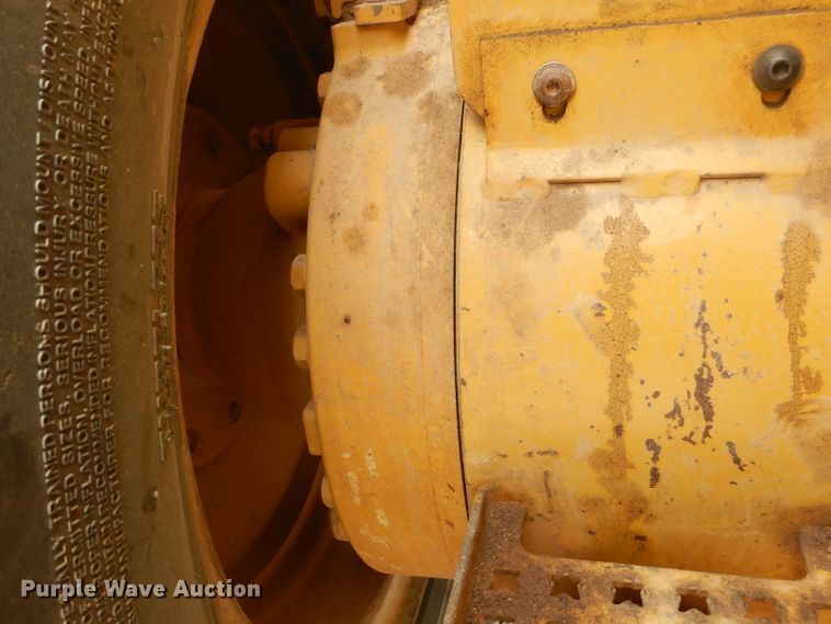 image for item DJ8844 2011 Caterpillar 140M  motor grader