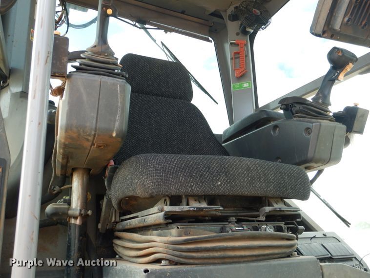 image for item DJ8844 2011 Caterpillar 140M  motor grader