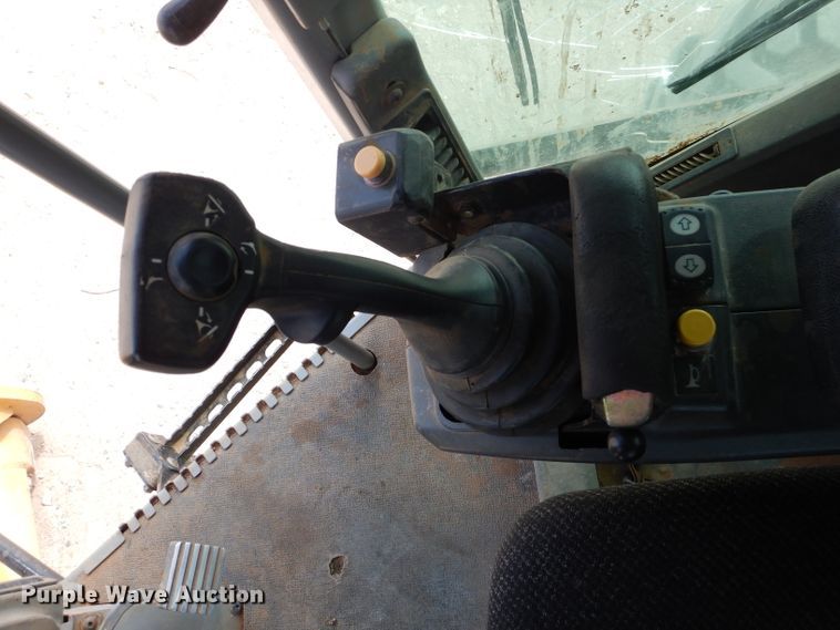 image for item DJ8844 2011 Caterpillar 140M  motor grader