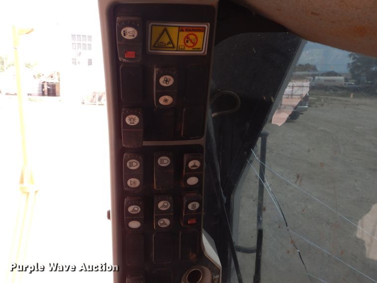 image for item DJ8844 2011 Caterpillar 140M  motor grader