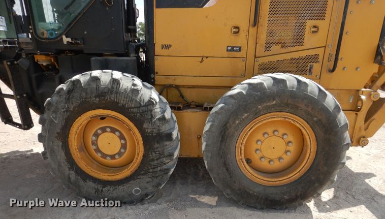 image for item DJ8844 2011 Caterpillar 140M  motor grader