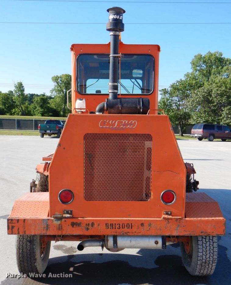 image for item DK5650 2013 Broce KR 450  broom