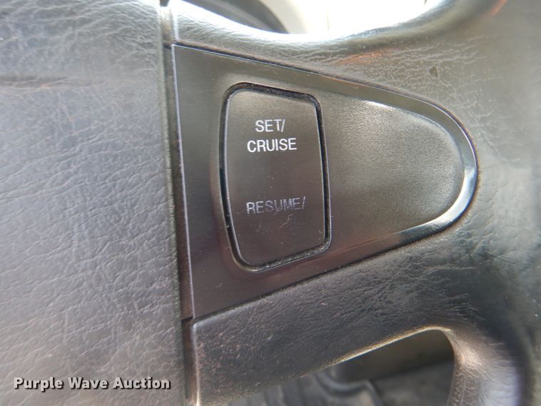 image for item DK5679 2009 International 4300  tank truck