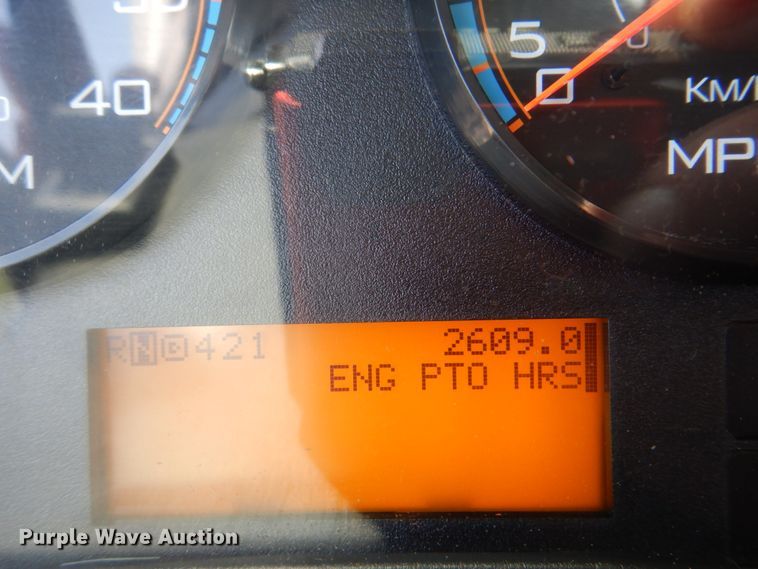 image for item DK5679 2009 International 4300  tank truck