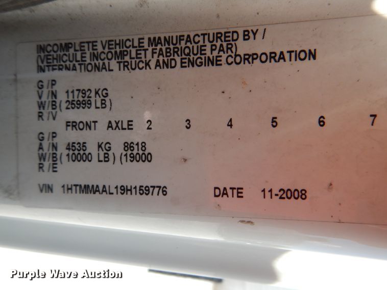 image for item DK5679 2009 International 4300  tank truck