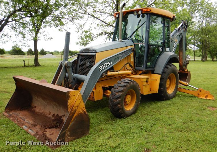 image for item DK5686 2010 John Deere 310SJ  backhoe