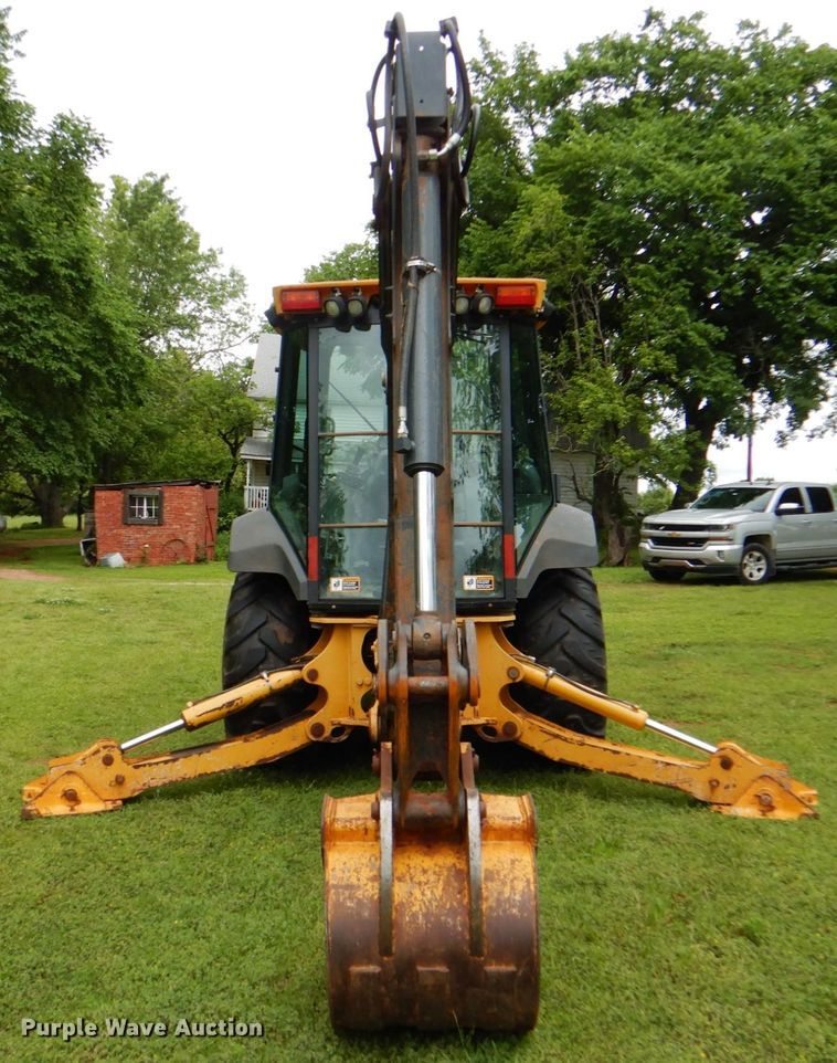 image for item DK5686 2010 John Deere 310SJ  backhoe