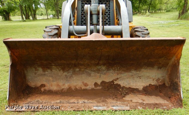 image for item DK5686 2010 John Deere 310SJ  backhoe