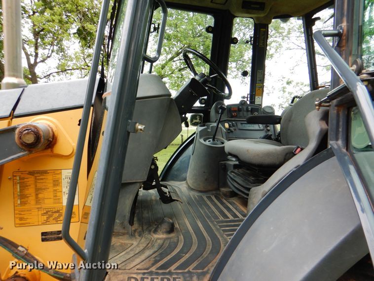 image for item DK5686 2010 John Deere 310SJ  backhoe