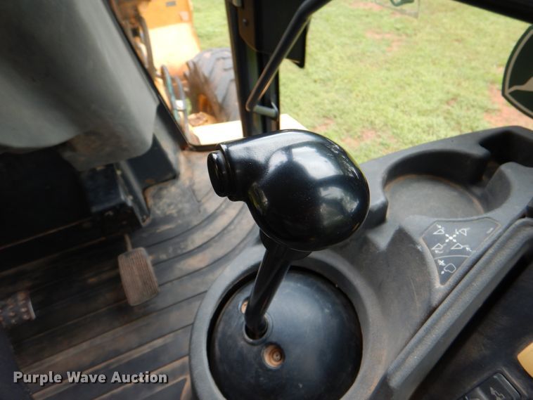 image for item DK5686 2010 John Deere 310SJ  backhoe