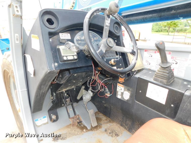 image for item DK8544 2007 Genie GTH1056  telehandler