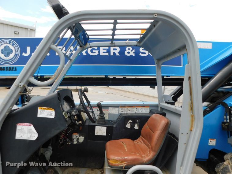 image for item DK8544 2007 Genie GTH1056  telehandler