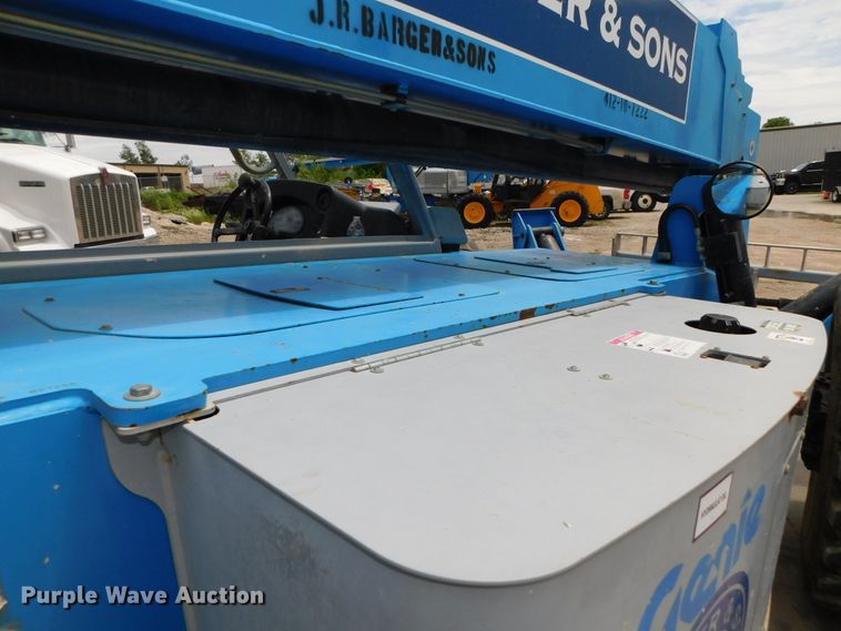 image for item DK8544 2007 Genie GTH1056  telehandler