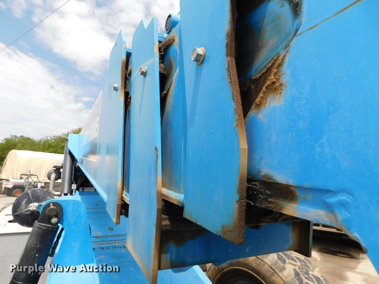 image for item DK8544 2007 Genie GTH1056  telehandler