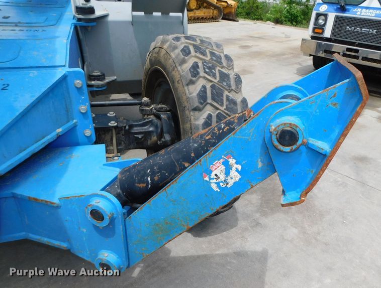 image for item DK8544 2007 Genie GTH1056  telehandler