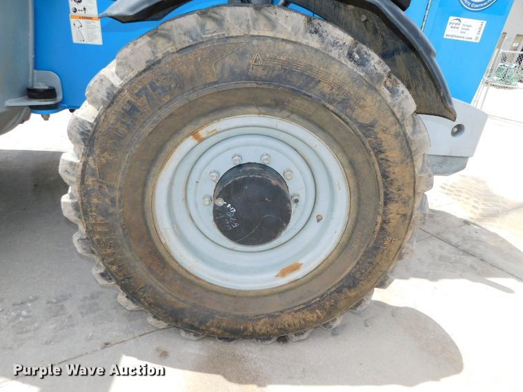 image for item DK8544 2007 Genie GTH1056  telehandler