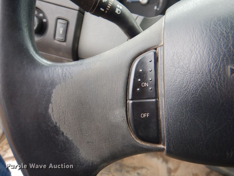 image for item DL0039 2012 Ford F750 XL  lube truck