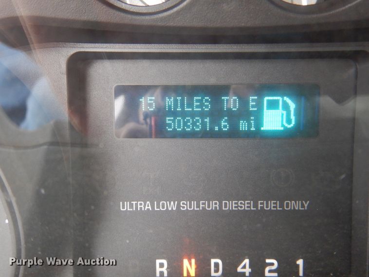 image for item DL0039 2012 Ford F750 XL  lube truck