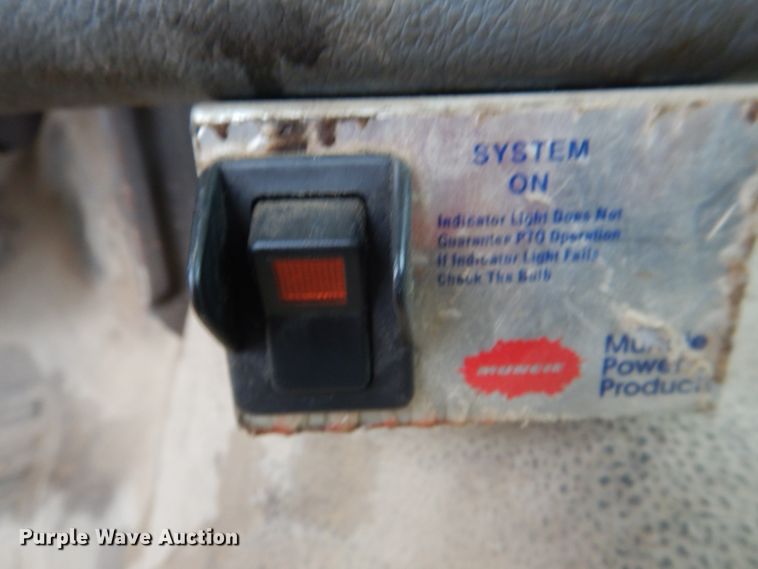 image for item DL0039 2012 Ford F750 XL  lube truck