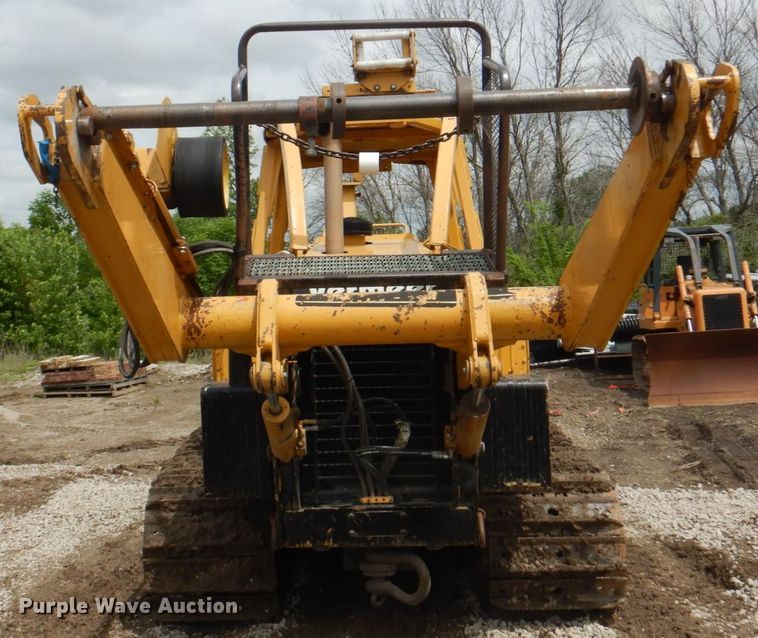 image for item DL0045 1998 Vermeer P185  cable plow