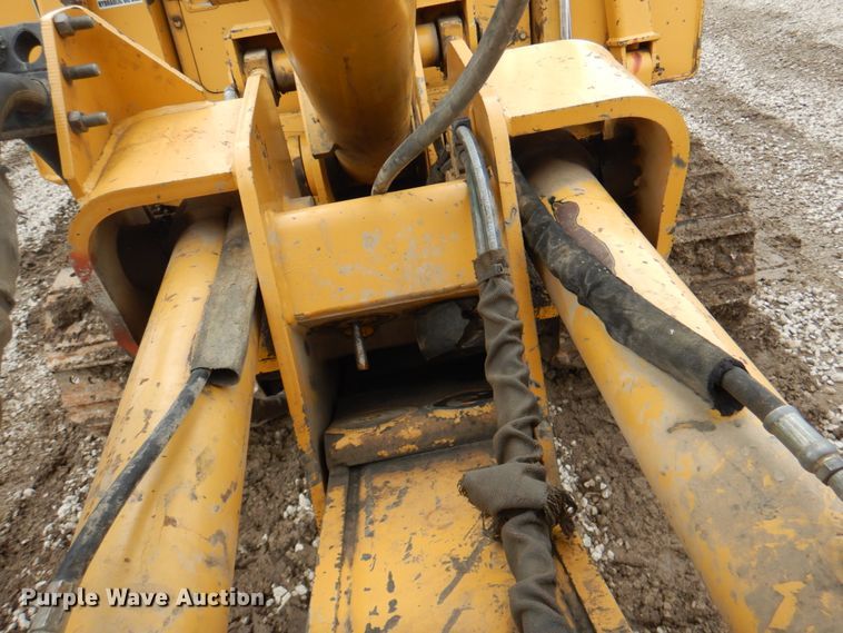 image for item DL0045 1998 Vermeer P185  cable plow