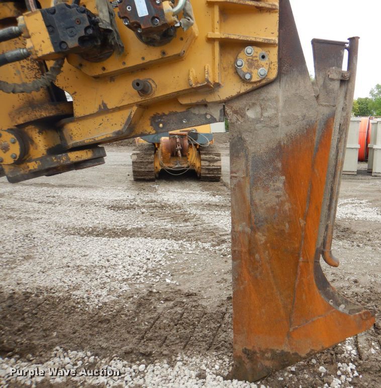 image for item DL0045 1998 Vermeer P185  cable plow