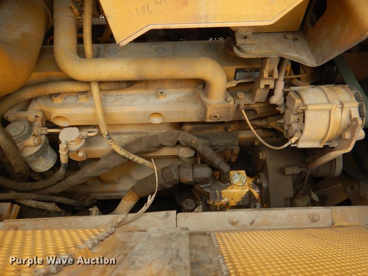 image for item DL0045 1998 Vermeer P185  cable plow