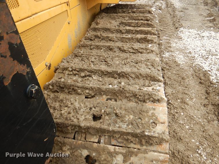 image for item DL0045 1998 Vermeer P185  cable plow