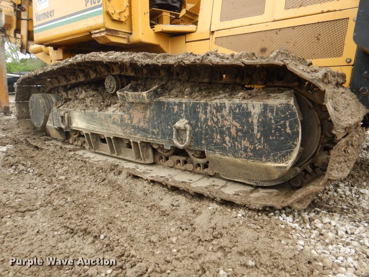 image for item DL0045 1998 Vermeer P185  cable plow