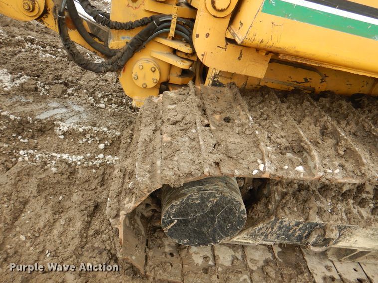 image for item DL0045 1998 Vermeer P185  cable plow