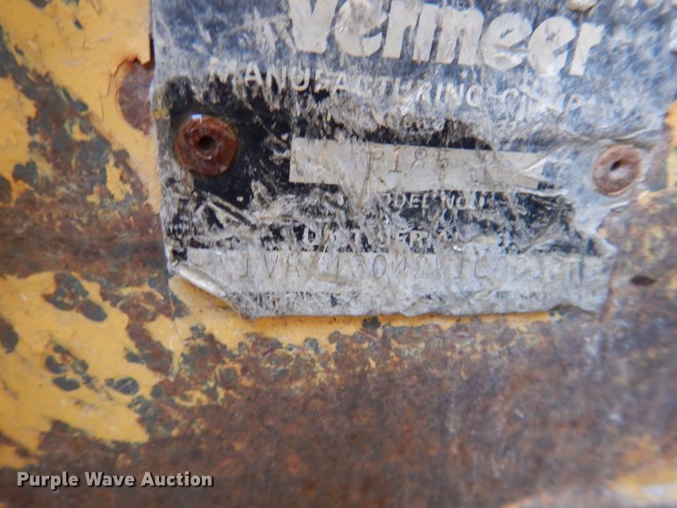 image for item DL0045 1998 Vermeer P185  cable plow