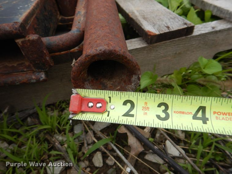 image for item DL0047 (2) vibratory cable plow blades